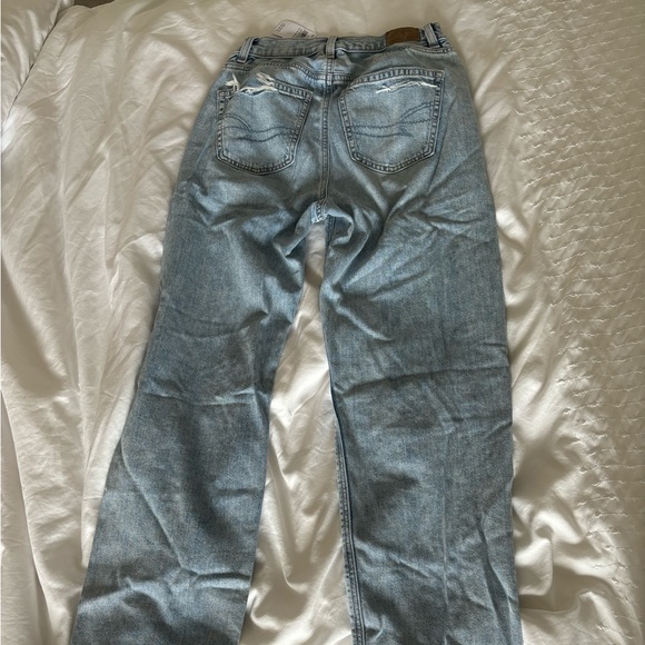 American Eagle Ripped High Waist Baggy Straight Jean - Picture 5 of 7